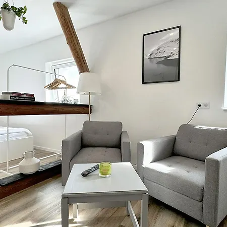 Moderne Im Grunen