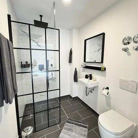 Moderne Im Grunen Apartment Priesendorf